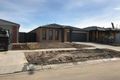 Property photo of 37 Pinnacle Drive Pakenham VIC 3810