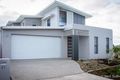 Property photo of 27 Waterway Drive Birtinya QLD 4575