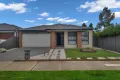 Property photo of 11 Luster Crescent Tarneit VIC 3029