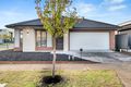 Property photo of 28 Oakley Avenue Kalkallo VIC 3064