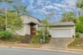 Property photo of 25 Fleming Road Chapel Hill QLD 4069