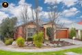 Property photo of 8 Parramatta Walk Craigieburn VIC 3064