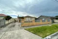 Property photo of 10 Chelmsford Crescent St Albans VIC 3021