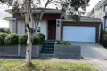 Property photo of 8 Northfield Drive Craigieburn VIC 3064