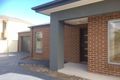 Property photo of 2/28 Caradon Drive Truganina VIC 3029