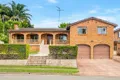 Property photo of 2 Barron Place Bossley Park NSW 2176