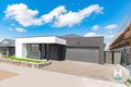Property photo of 4 Reef Street Craigieburn VIC 3064
