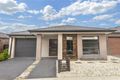 Property photo of 22 Viewside Crescent Craigieburn VIC 3064