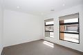 Property photo of 10 Rialto Circuit Craigieburn VIC 3064