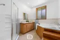 Property photo of 26 Woodlea Court Woodend VIC 3442