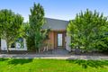 Property photo of 10 Oxbow Walk Truganina VIC 3029