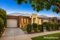 Property photo of 5 Healesville Loop Craigieburn VIC 3064