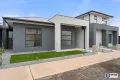 Property photo of 5 Beadnell Place Strathtulloh VIC 3338
