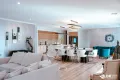 Property photo of 30 Paringa Way Burnside VIC 3023