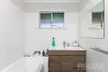 Property photo of 70 Tichborne Crescent Kooringal NSW 2650