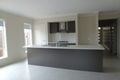 Property photo of 14 Viewside Crescent Craigieburn VIC 3064