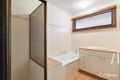 Property photo of 5 Wevlin Close Endeavour Hills VIC 3802