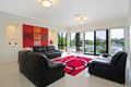 Property photo of 8 Parkview Place Helensvale QLD 4212