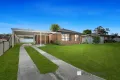 Property photo of 5 Baileyana Drive Endeavour Hills VIC 3802