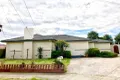 Property photo of 10 Manton Court Thomastown VIC 3074