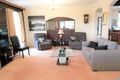 Property photo of 13 Dozey Place Endeavour Hills VIC 3802