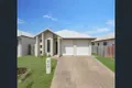 Property photo of 2/13 Mayflower Street Burdell QLD 4818