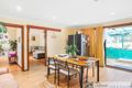 Property photo of 32 Scotsburn Way Endeavour Hills VIC 3802