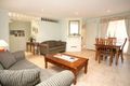 Property photo of 10 Eggleton Rise Rowville VIC 3178