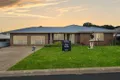 Property photo of 30 Pineview Circuit Young NSW 2594