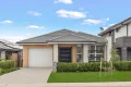 Property photo of 8 Caulfield Parkway Box Hill NSW 2765