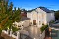 Property photo of 33 Lynbridge Crescent Tarneit VIC 3029