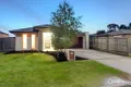 Property photo of 19 Field Street Pakenham VIC 3810