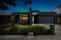 Property photo of 16 Statham View Cranbourne West VIC 3977