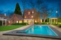 Property photo of 2 Ledbury Court Toorak VIC 3142