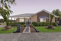 Property photo of 8 Rangeview Green Doreen VIC 3754