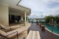 Property photo of 152 Sir Bruce Small Boulevard Benowa QLD 4217