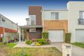 Property photo of 9 Viewbank Circuit Roxburgh Park VIC 3064