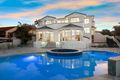 Property photo of 5843 Coveside Lane Hope Island QLD 4212