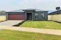 Property photo of 8 Ponting Way Baranduda VIC 3691