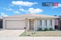 Property photo of 38 Cockatiel Circuit Craigieburn VIC 3064