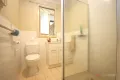 Property photo of 20 Chifley Crescent Kooringal NSW 2650