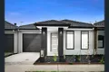 Property photo of 9 Winton Drive Fraser Rise VIC 3336
