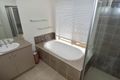 Property photo of 8 Oakham Glade Derrimut VIC 3026