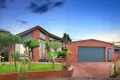 Property photo of 2 Luke Court Mill Park VIC 3082