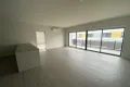 Property photo of 8 Poble Walk Avondale Heights VIC 3034