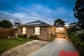 Property photo of 32 William Perry Close Endeavour Hills VIC 3802