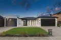 Property photo of 11 Kelmscott Close Roxburgh Park VIC 3064