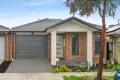 Property photo of 12 Scaevola Road Craigieburn VIC 3064
