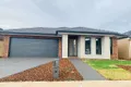Property photo of 26 Wolin Drive Tarneit VIC 3029