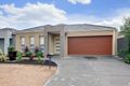Property photo of 8 Aura Way Craigieburn VIC 3064